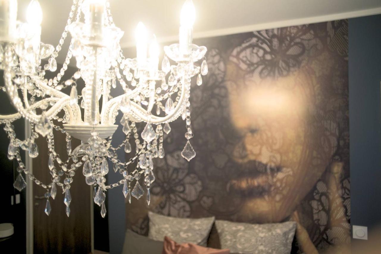 Le Boudoir, Centre Ville, Parking Couvert Inclus Mulhouse Kültér fotó